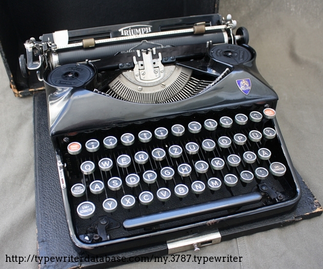 1935 Triumph Norm on the Typewriter Database